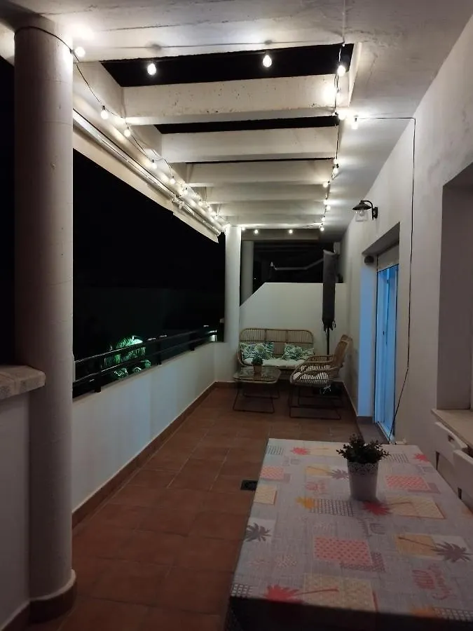 Apartamento Precioso Apartamento, luminoso, equipado Torre de Benagalbon